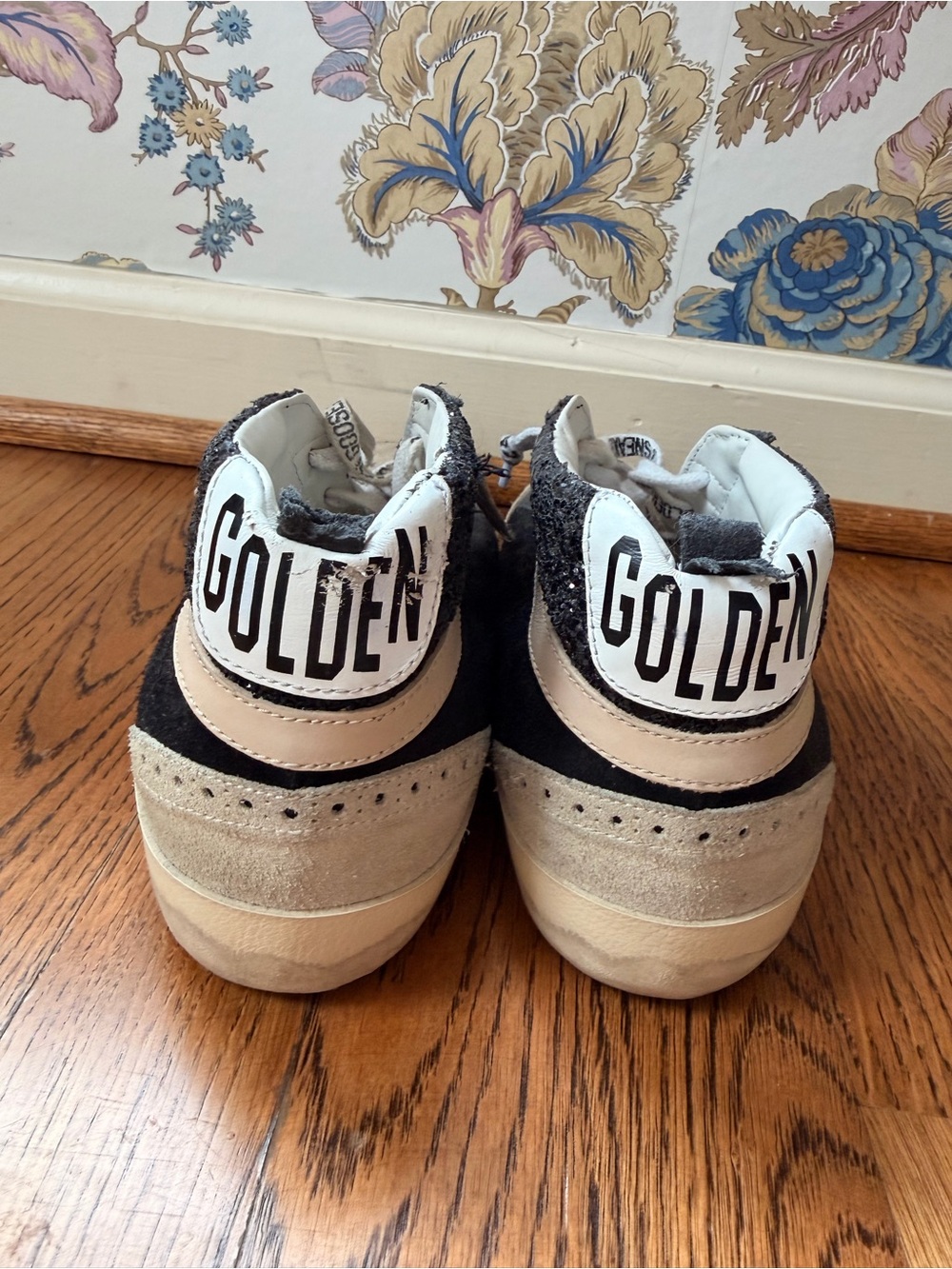 Golden Goose Kids Black and Beige High-Top Sneakers with Gold Glitter Star - Picture 2 of 9